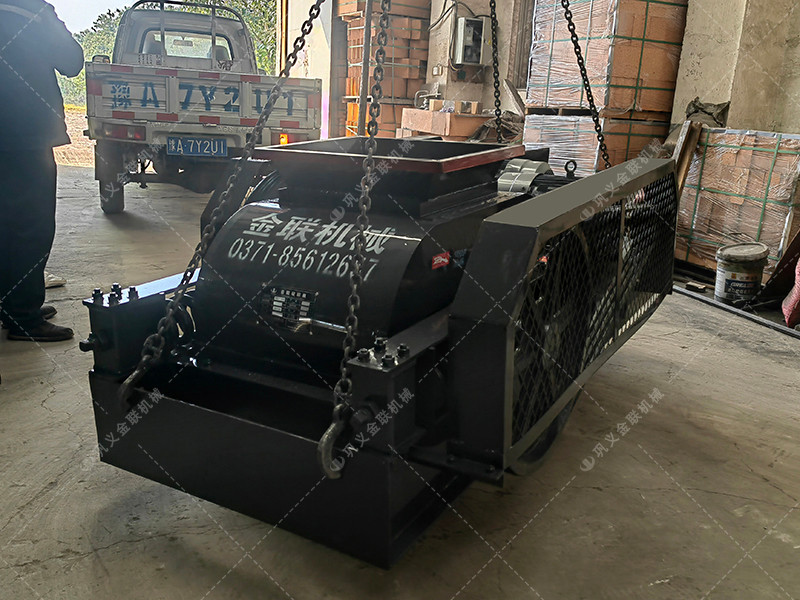 2pgc600*750雙齒輥破碎機發往湖南婁底破碎煤塊