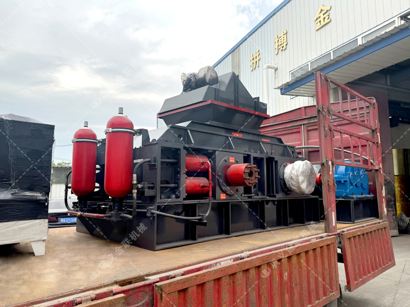 宣稱“投資小、回報快”的800型液壓對輥制砂機,實際效果究竟如何? 宣稱“投資小、回報快”的800型液壓對輥制砂機,實際效果究竟如何?